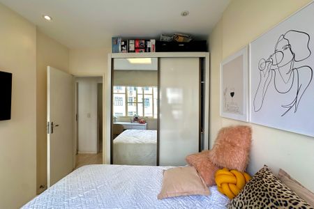 Apartamento à venda com 107m², 3 quartos e 1 vaga Apartamento à venda com 107m², 3 quartos e 1 vagaQuarto 1