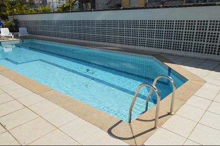 Apartamento à venda com 106m², 3 quartos e 3 vagasPiscina