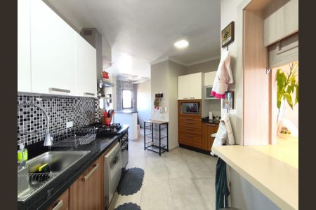 Apartamento para alugar com 106m², 3 quartos e 3 vagas Apartamento para alugar com 106m², 3 quartos e 3 vagasCozinha