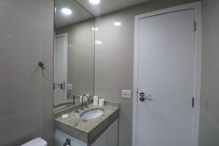 Apartamento para alugar com 158m², 3 quartos e 2 vagas Apartamento para alugar com 158m², 3 quartos e 2 vagasBanheiro da Suíte 3