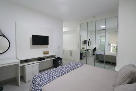 Apartamento para alugar com 158m², 3 quartos e 2 vagas Apartamento para alugar com 158m², 3 quartos e 2 vagasSuíte 3