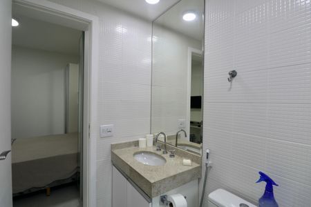 Apartamento para alugar com 158m², 3 quartos e 2 vagas Apartamento para alugar com 158m², 3 quartos e 2 vagasBanheiro da Suíte 2
