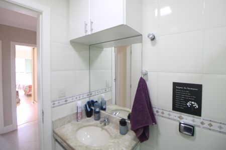 Apartamento à venda com 140m², 4 quartos e 6 vagasBanheiro 2