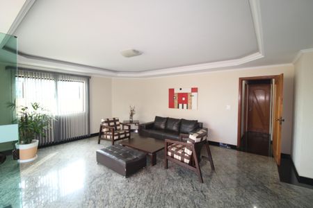 Apartamento à venda com 140m², 4 quartos e 6 vagasÁrea Comum