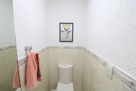 Apartamento à venda com 140m², 4 quartos e 6 vagasLavabo