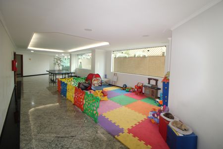 Apartamento à venda com 140m², 4 quartos e 6 vagasÁrea Comum