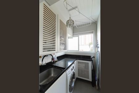 Apartamento à venda com 65m², 2 quartos e 1 vaga Apartamento à venda com 65m², 2 quartos e 1 vagaLavanderia