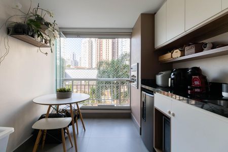 Apartamento à venda com 65m², 2 quartos e 1 vaga Apartamento à venda com 65m², 2 quartos e 1 vagaVaranda da Sala