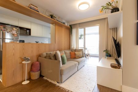 Sala de apartamento à venda com 2 quartos, 65m² em Vila Gumercindo, São Paulo