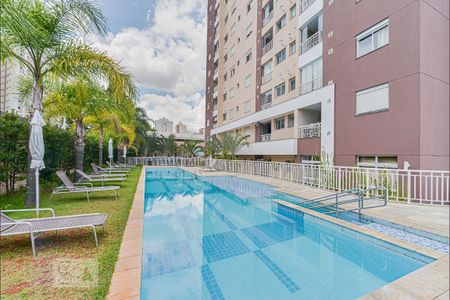 Apartamento à venda com 65m², 2 quartos e 1 vaga Apartamento à venda com 65m², 2 quartos e 1 vagaPiscina