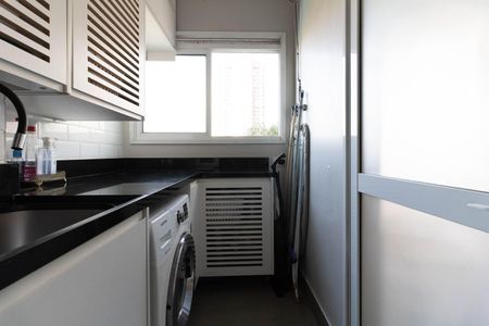 Apartamento à venda com 65m², 2 quartos e 1 vaga Apartamento à venda com 65m², 2 quartos e 1 vagaLavanderia