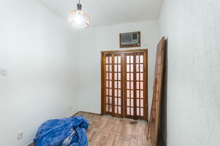 Casa à venda com 90m², 3 quartos e sem vaga Casa à venda com 90m², 3 quartos e sem vagaQuarto 2