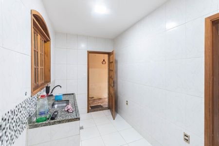 Casa à venda com 90m², 3 quartos e sem vaga Casa à venda com 90m², 3 quartos e sem vagaCozinha