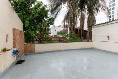 Casa à venda com 90m², 3 quartos e sem vaga Casa à venda com 90m², 3 quartos e sem vagaCobertura