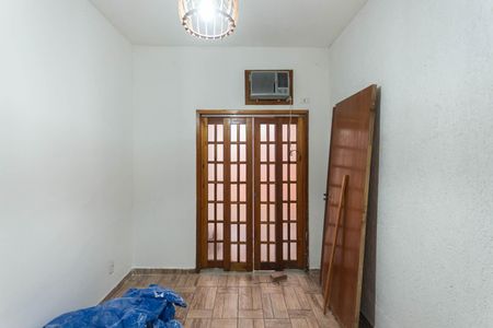Casa à venda com 90m², 3 quartos e sem vaga Casa à venda com 90m², 3 quartos e sem vagaQuarto 2