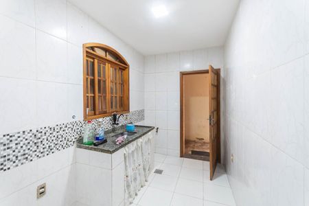 Casa à venda com 90m², 3 quartos e sem vaga Casa à venda com 90m², 3 quartos e sem vagaCozinha
