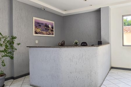 Apartamento à venda com 73m², 2 quartos e 2 vagasHall social