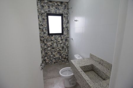 Casa para alugar com 125m², 3 quartos e 3 vagasBanheiro Social