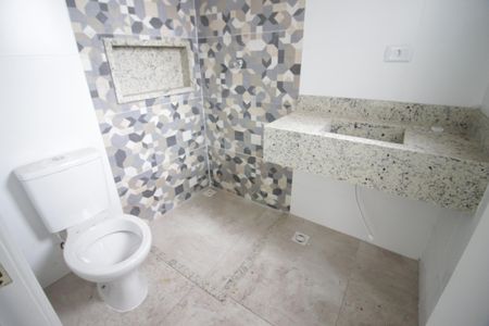 Casa para alugar com 125m², 3 quartos e 3 vagasBanheiro da Suíte 1