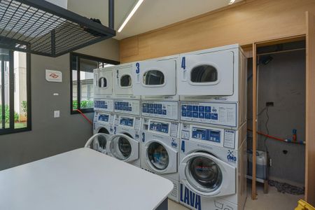 Apartamento à venda com 33m², 2 quartos e sem vaga Apartamento à venda com 33m², 2 quartos e sem vagaLavanderia