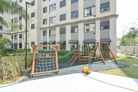 Apartamento à venda com 33m², 2 quartos e sem vaga Apartamento à venda com 33m², 2 quartos e sem vagaÁrea comum - Playground