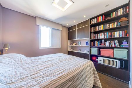 Apartamento à venda com 86m², 3 quartos e 2 vagas Apartamento à venda com 86m², 3 quartos e 2 vagasSuíte