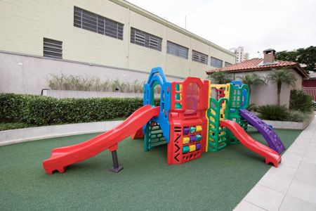 Apartamento à venda com 86m², 3 quartos e 2 vagas Apartamento à venda com 86m², 3 quartos e 2 vagasÁrea comum - Playground