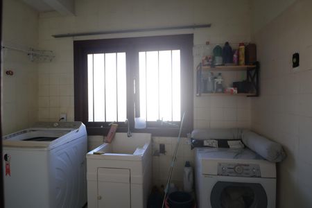 Casa à venda com 173m², 6 quartos e 3 vagasLavanderia