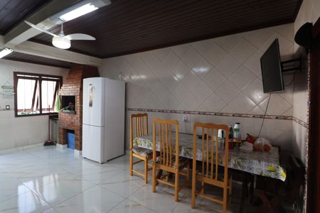 Casa à venda com 173m², 6 quartos e 3 vagasCozinha