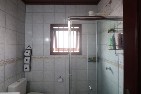 Casa à venda com 173m², 6 quartos e 3 vagasBanheiro 2