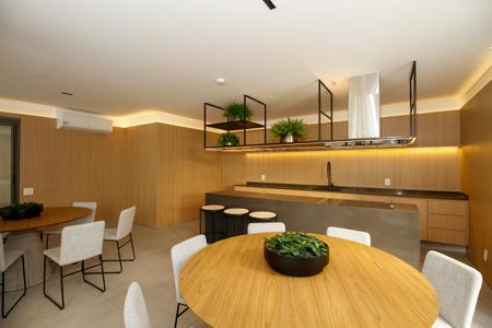 Apartamento à venda com 86m², 2 quartos e 1 vaga Apartamento à venda com 86m², 2 quartos e 1 vagaÁrea Comum - Salão de Festas