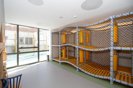 Apartamento à venda com 86m², 2 quartos e 1 vaga Apartamento à venda com 86m², 2 quartos e 1 vagaÁrea Comum - Brinquedoteca