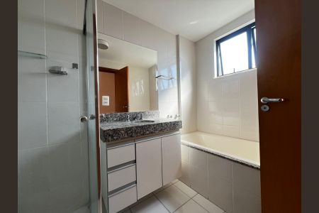 Apartamento à venda com 80m², 2 quartos e 2 vagas