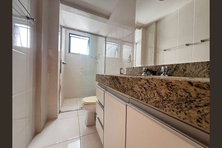 Apartamento à venda com 80m², 2 quartos e 2 vagas