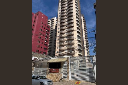 Apartamento à venda com 133m², 3 quartos e 3 vagasFachada e portaria