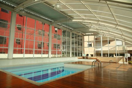 Apartamento à venda com 133m², 3 quartos e 3 vagasÁrea comum - Piscina aquecida