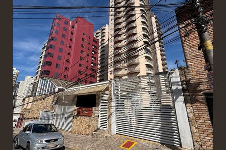 Apartamento à venda com 133m², 3 quartos e 3 vagasFachada e portaria