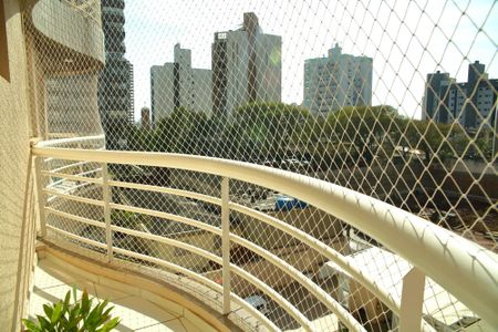 Apartamento à venda com 133m², 3 quartos e 3 vagasVaranda da Suíte 3