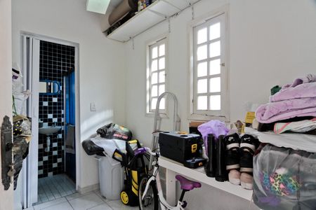 Casa à venda com 118m², 2 quartos e 2 vagas Casa à venda com 118m², 2 quartos e 2 vagasQuarto de Serviço