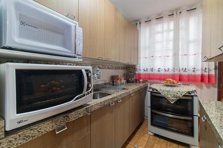 Apartamento à venda com 69m², 2 quartos e sem vagaCozinha e Área de Serviço