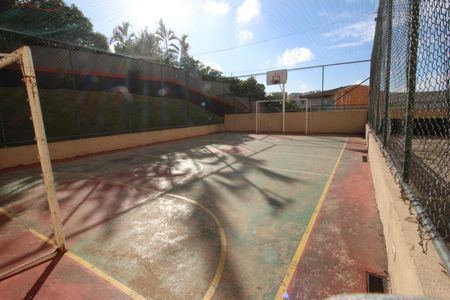 Apartamento à venda com 74m², 3 quartos e 1 vagaÁrea comum - Quadra