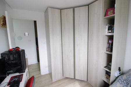 Apartamento à venda com 74m², 3 quartos e 1 vagaQuarto 2