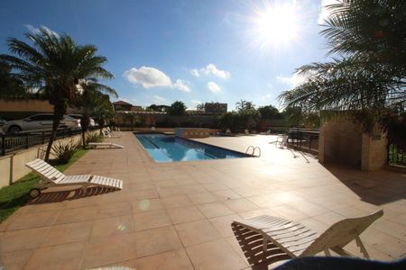 Apartamento à venda com 74m², 3 quartos e 1 vagaÁrea comum - Piscina