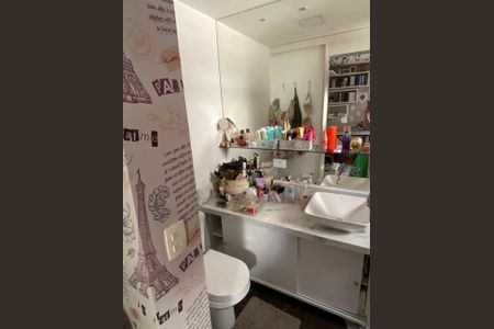 Apartamento à venda com 70m², 2 quartos e 1 vaga