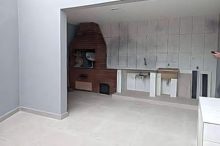 Casa à venda com 147m², 3 quartos e 2 vagas