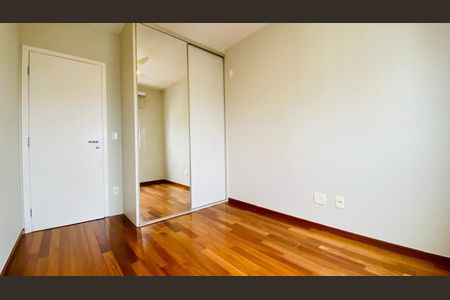 Apartamento à venda com 105m², 2 quartos e 2 vagas Apartamento à venda com 105m², 2 quartos e 2 vagasFoto 15