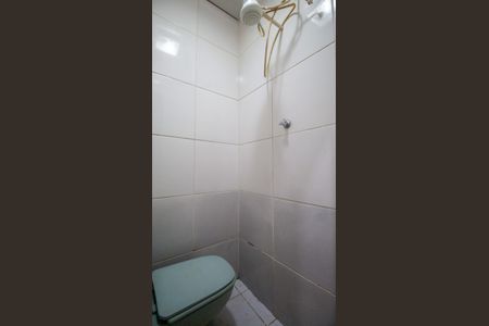 Apartamento à venda com 53m², 2 quartos e 1 vaga Apartamento à venda com 53m², 2 quartos e 1 vagaBanheiro de Serviço