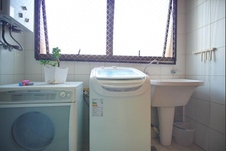 Apartamento à venda com 107m², 3 quartos e 2 vagasÁrea de Serviço