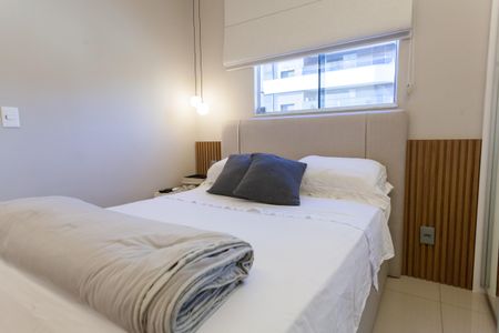 Apartamento à venda com 130m², 2 quartos e 2 vagas Apartamento à venda com 130m², 2 quartos e 2 vagasSuíte