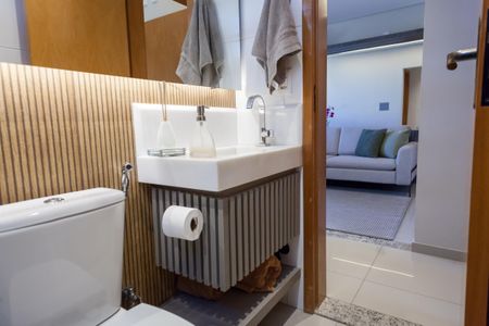 Apartamento à venda com 130m², 2 quartos e 2 vagas Apartamento à venda com 130m², 2 quartos e 2 vagasBanheiro Social